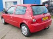 Renault Clio - 1.4-16V PRIVILÈGE, AIRCO(CLIMA), ELEK-RAMEN, STUURBEKRACHTIGING, CENT-VERGRENDELING, - 1 - Thumbnail