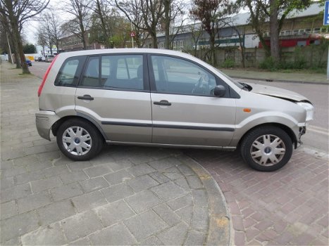 Ford Fusion 1.4 2004 Plaatwerk en Onderdelen - 6