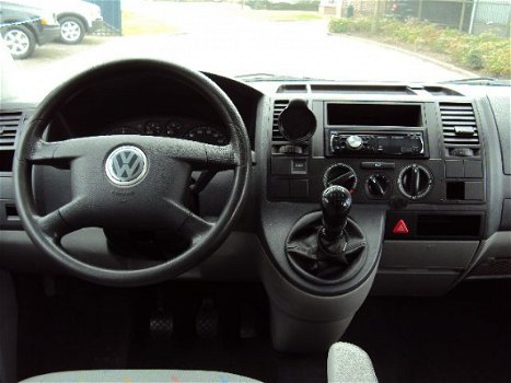 Volkswagen Transporter - T5 2.5 Tdi 130PK Dubbele Cab. 6 Versn, APK 04-2020 - 1