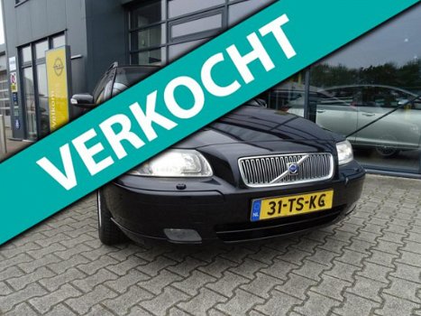 Volvo V70 - 2.4 D5 AWD Summum Navi leer 7-zitter - 1