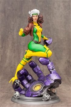 Kotobukiya Marvel X-Men Fine Art Statue 1/6 Rogue - 1