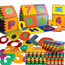 Foam puzzelmat 86-delig alfabet en cijfers