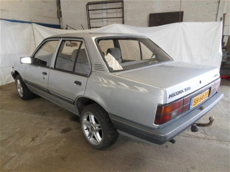 Opel Ascona - 1.8 S LS H4 - 1