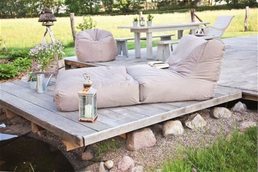 Loungen voor buiten. Peek ligbed. - 4