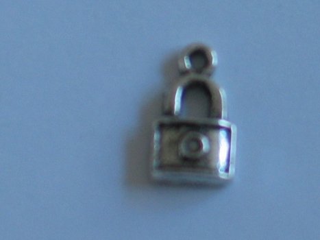 Silver lock - 1