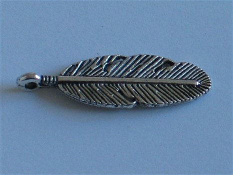 Silver feather - 1