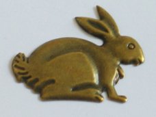 Bronze rabbit