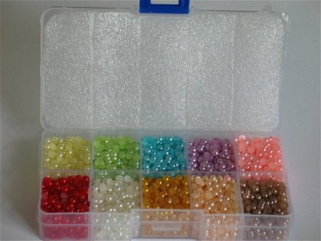 Box pearls 4 mm, +/- 4000 stuks - 1