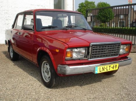 Lada 2100-serie - 2107 1.7i - 1