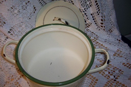 Kookpan emaille creme/groen met goudbies - Afbeelding 2