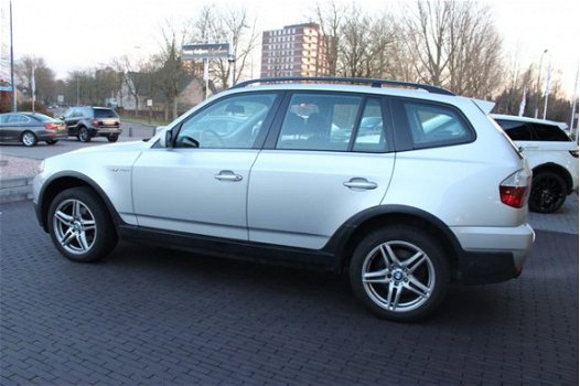 BMW X3 - 2.0D BUSINESS LINE Navi 18