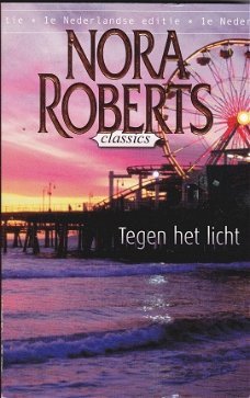 Nora Roberts Tegen het licht