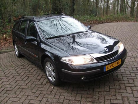 Renault Laguna Grand Tour - 1.8-16V Expression - 1