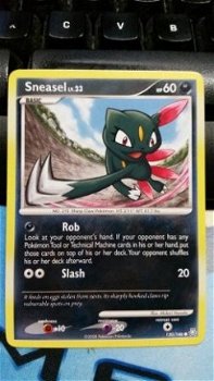 Sneasel 120/146 D&P Legends Awakened - 1