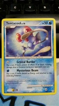 Tentacool 125/146 D&P Legends Awakened - 1