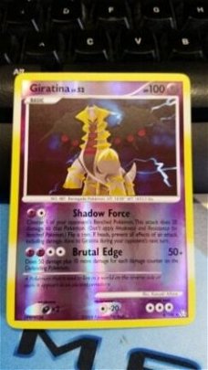 Giratina  4/146 Holo (reverse) D&P Legends Awakened