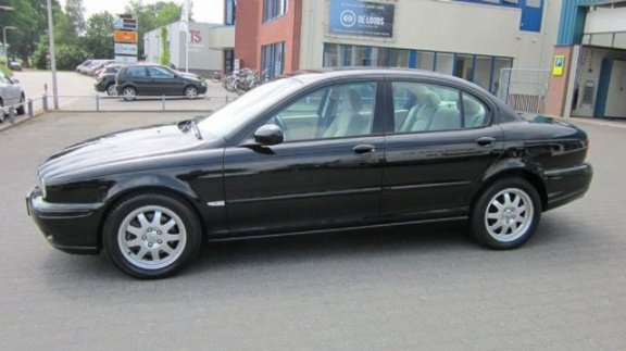 Jaguar X-type - 2.0 V6 Business Edition Plus - 1