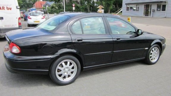 Jaguar X-type - 2.0 V6 Business Edition Plus - 1