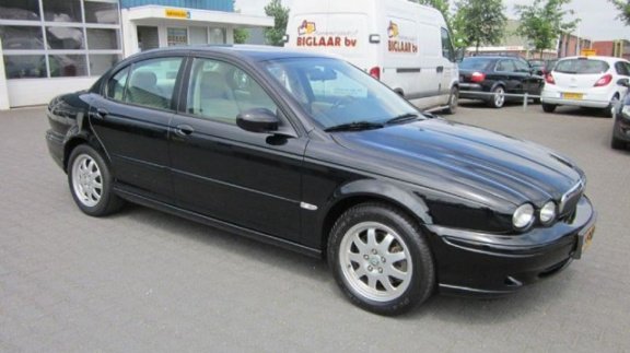 Jaguar X-type - 2.0 V6 Business Edition Plus - 1