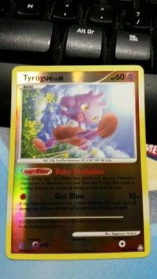 Tyrogue  126/146 (reverse) D&P Legends Awakened