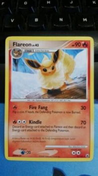 Flareon 19/100 Rare Diamond & Pearl Majestic Dawn - 1