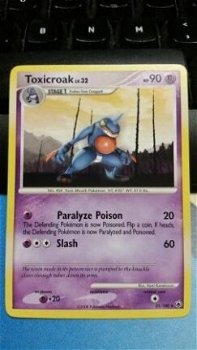 Toxicroak 31/100 Rare Diamond & Pearl Majestic Dawn - 1