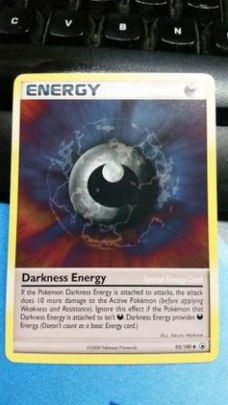 Darkness Energy  93/100  Diamond & Pearl Majestic Dawn