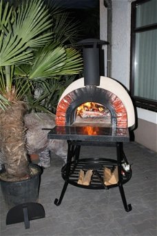 AMALFI AD 60Red Brick Nieuwe unieke tuinoven/pizza-oven