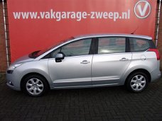 Peugeot 5008 - 1.6 HDIF 112PK Premium 7-Pers. | Navigatie | Cruise | Pdc | 6-Versn