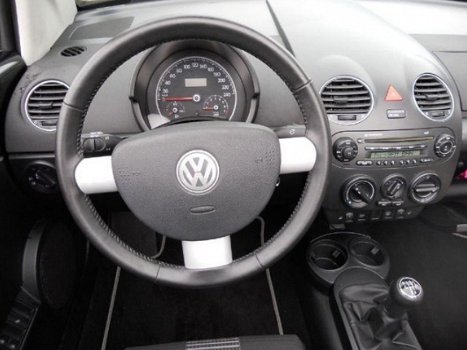 Volkswagen New Beetle Cabriolet - 1.6i united - 1