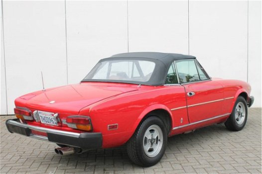 Fiat 124 Spider - 2000 USA injection - 1