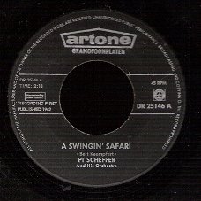 Pi Scheffer And His Orchestra -A Swingin' Safari - Baby Elephant Walk (Nederlands 1962 vinylsingle)