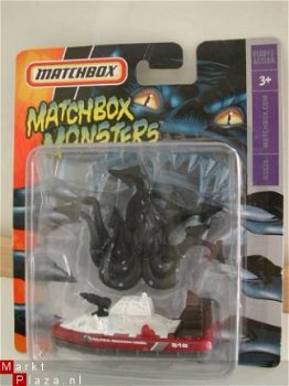 DSCN9854 Matchbox Monsters Hovercraft + Octopus - 1