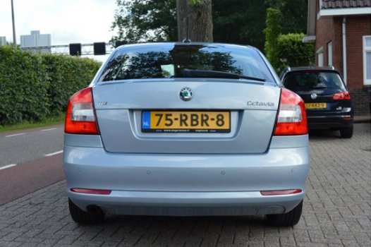 Skoda Octavia - 1.6 TDI Greentech Elegance - 1