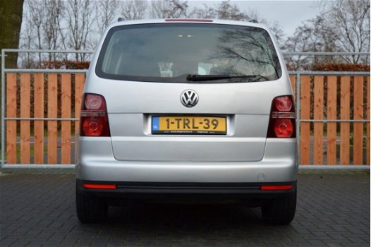 Volkswagen Touran - 1.6 Trendline Business 7-persoons - 1