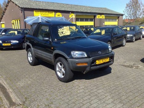 Toyota FunCruiser RAV4 - 2.0i - 1