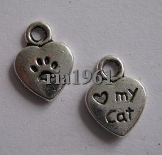 bedeltje/charm hartjes : hartje :i love my cat - 11x8 mm:10 voor 0,75