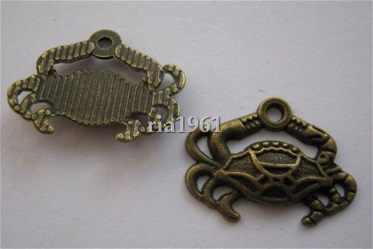 bedeltje/charm dieren : krab 3 brons - 20x14 mm (nog 3 stuks) - 1