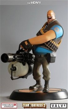 Gaming Heads Team Fortress The Blue Heavy Exclusive Statue - 6