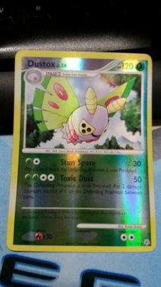 Dustox  25/130 Rare (reverse) Diamond & Pearl (Base Set)