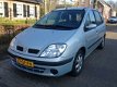 Renault Scénic - 1.6 16V, 201000 km gelopen APK 26-1-2019 - 1 - Thumbnail