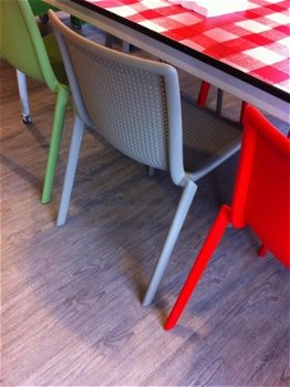 Kunststof design stoel Ka in diverse kleuren - 1