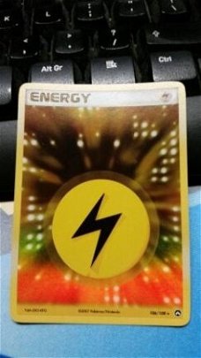 Lightning Energy  106/108  Holo  Ex Power Keepers nm