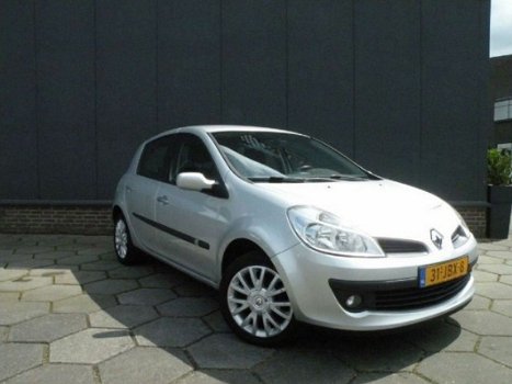 Renault Clio - 1.2 TCE Dynamic - 1
