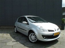 Renault Clio - 1.2 TCE Dynamic