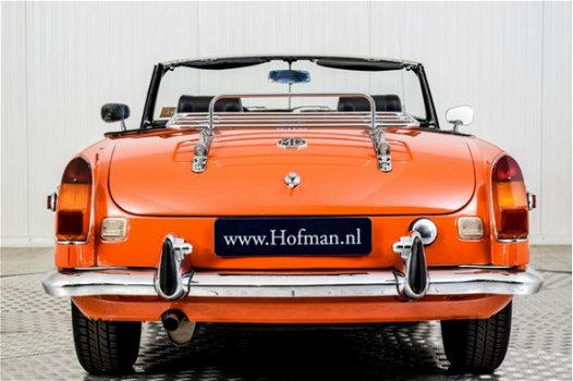 MG B type - MGB Roadster - 1