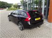 Volvo V60 - D3 SUMMUM 2.0 5cil. 185PK AUTOMAAT - 1 - Thumbnail