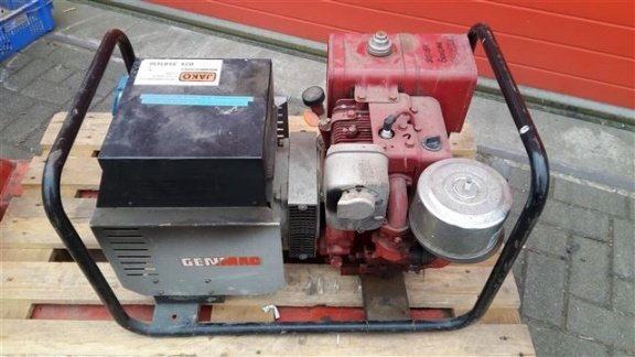 Generator stroomgenerator 4500 watt (4,5 kva) - 4