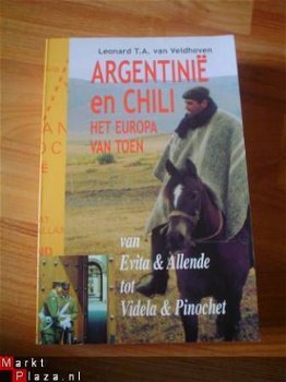 Argentinië en Chili door Leonard T.A. van Veldhoven - 1