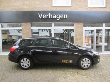 Opel Astra - 14Turbo Navig. Stationw - 1